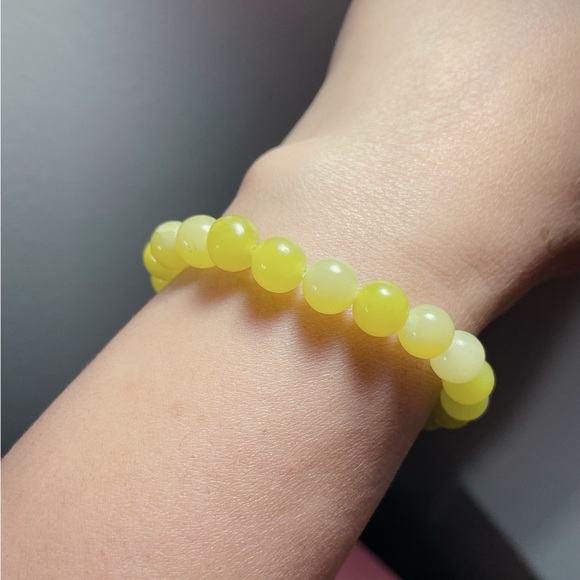 Natural Stone Lemon Jade Crystal Healing Bracelets 8mm - Picture 2 of 3